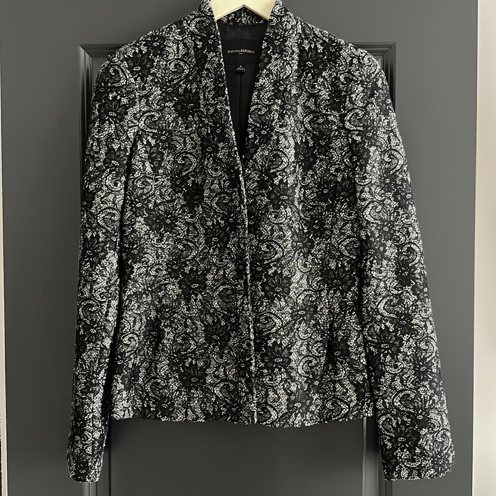 NWOT Banana Republic lace floral print blazer - 8